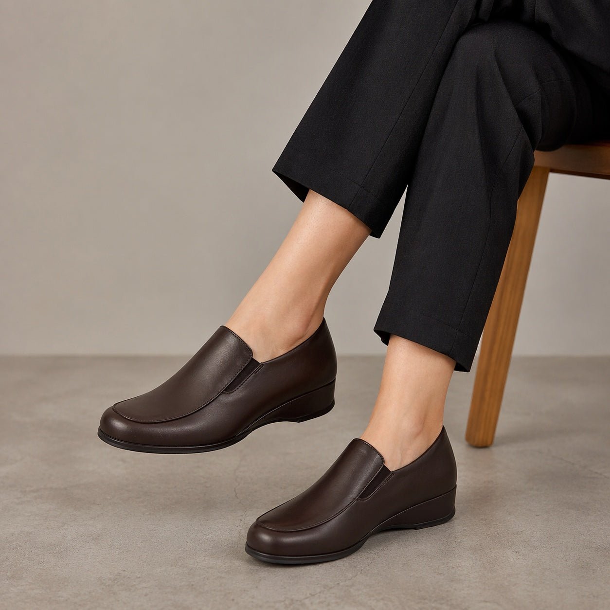 Hush Puppies レディース スリップオン タウンシューズ L-6561T