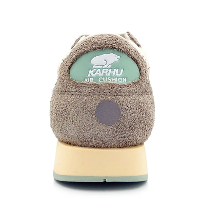 KARHU ユニセックス スニーカー Albatross 82
